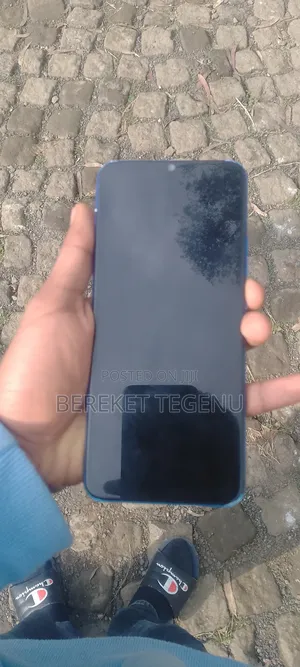 Tecno Spark 5 32 GB Blue
