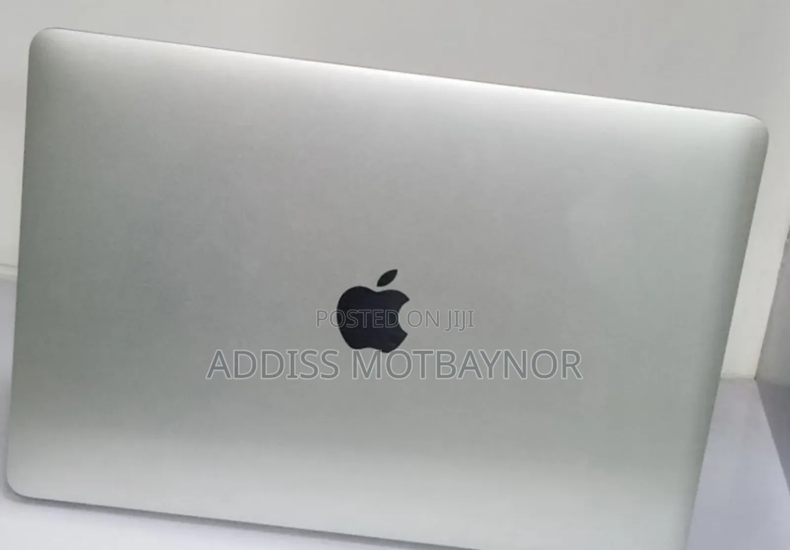 New Laptop Apple MacBook Pro 2019 8GB Intel Core I5 SSD 256GB