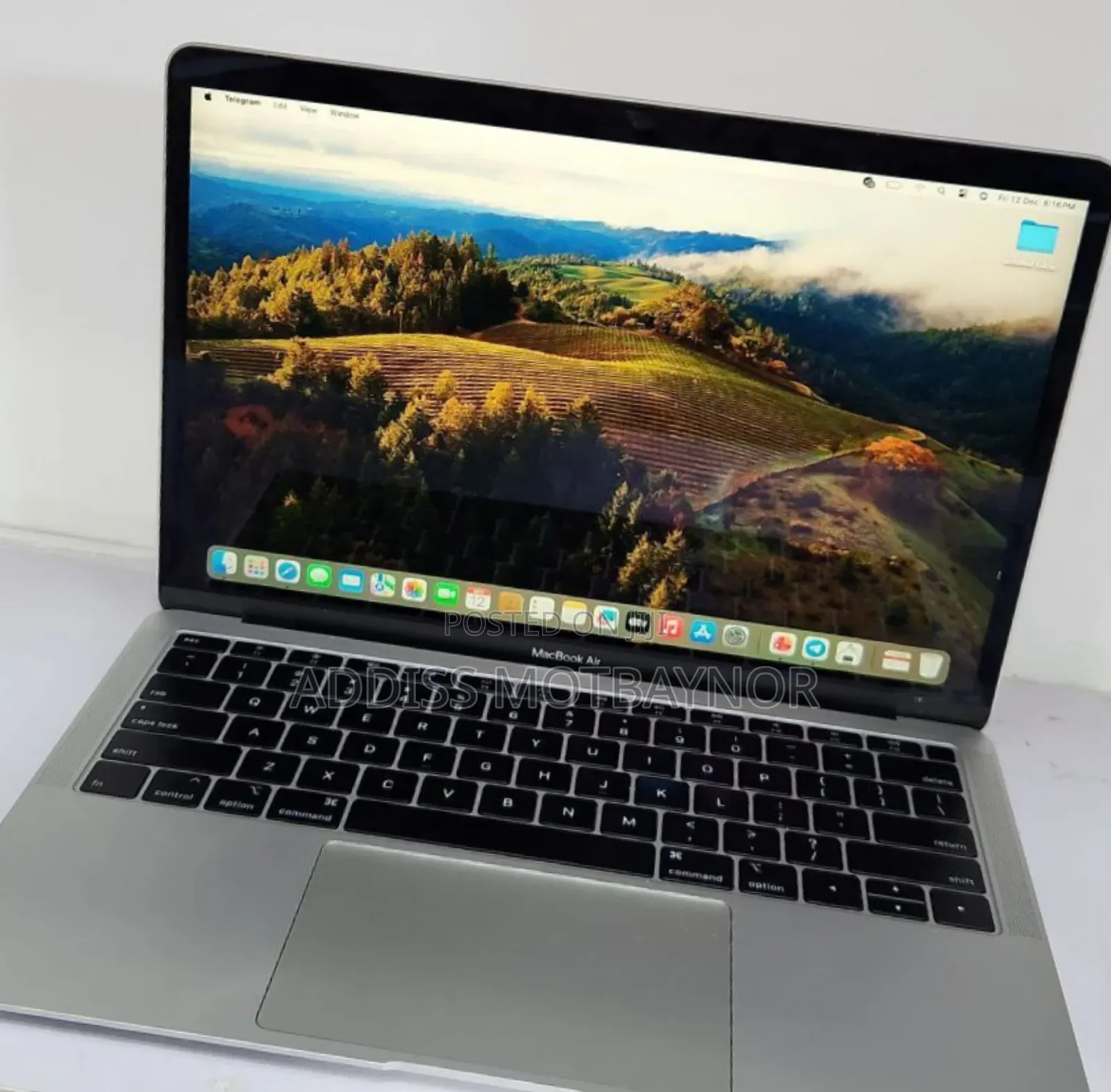 New Laptop Apple MacBook Pro 2019 8GB Intel Core I5 SSD 256GB