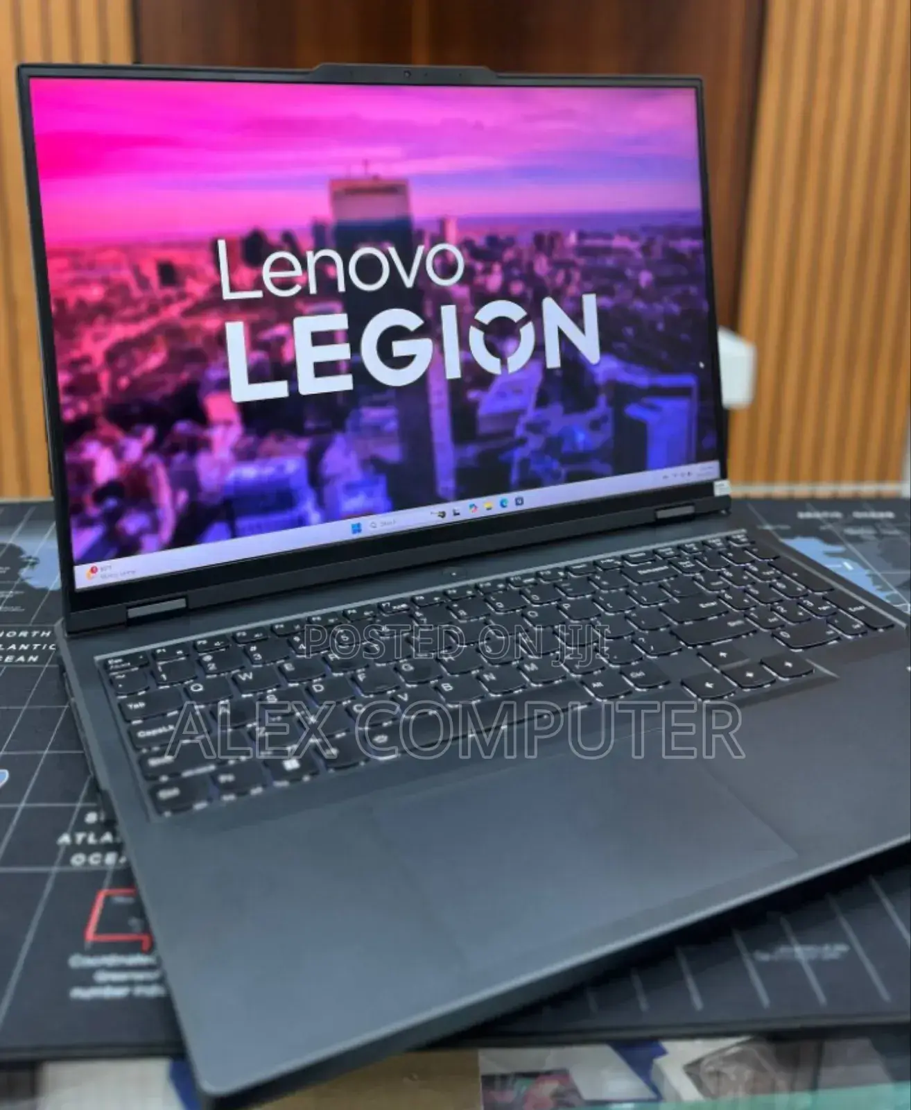 New Laptop Lenovo 16GB Intel Core I9 SSD 1T