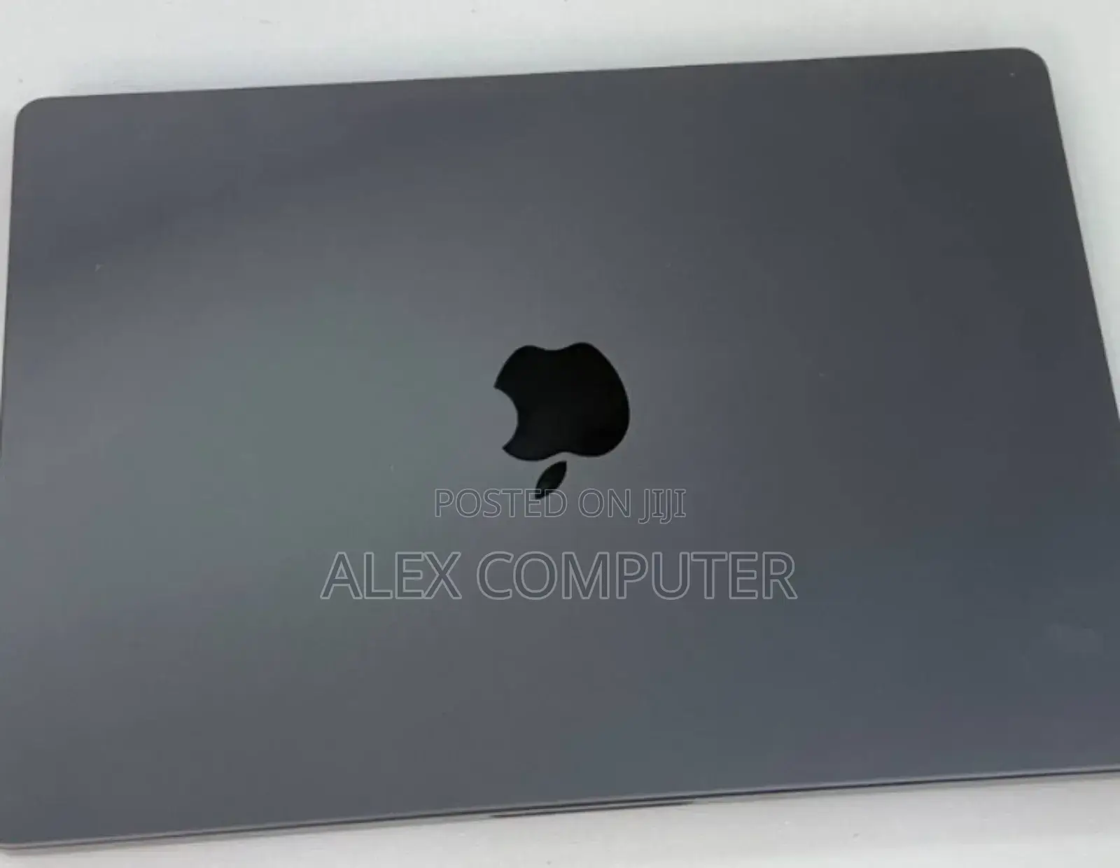 New Laptop Apple MacBook Pro 18GB Apple M3 Pro SSD 1T