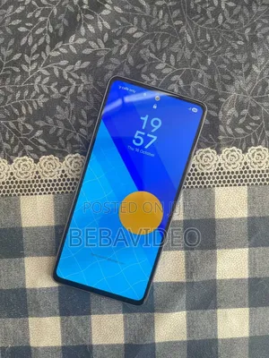 Photo - Samsung Galaxy A53 5G 128 GB Yellow