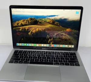 New Laptop Apple MacBook Air 2019 8GB Intel Core I5 SSD 256GB
