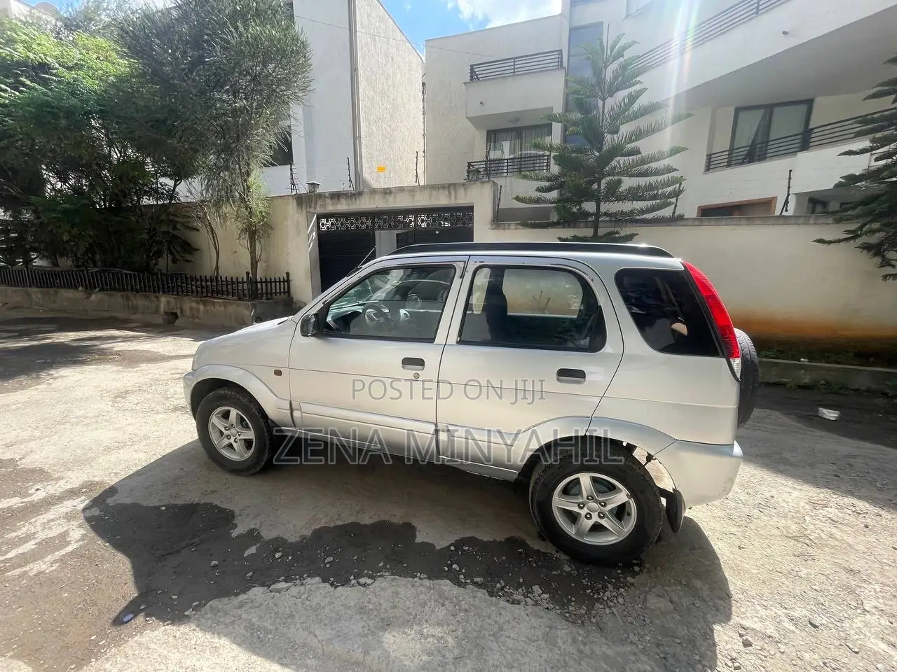 Daihatsu Terios Automatic 2001 Silver