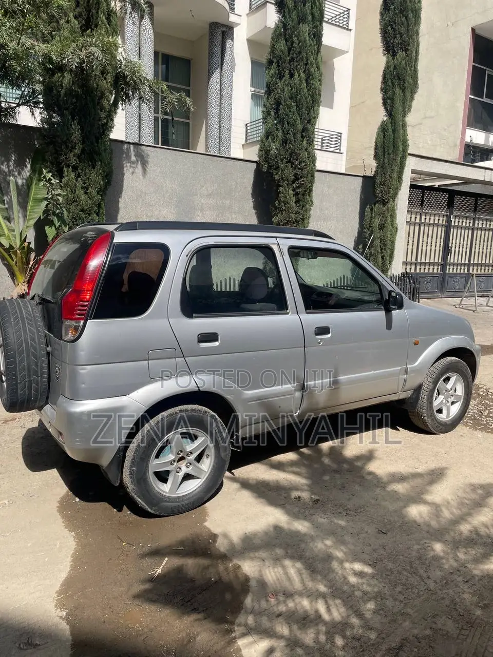 Daihatsu Terios Automatic 2001 Silver