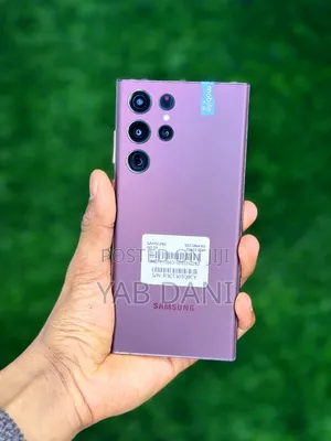 Photo - New Samsung Galaxy S22 Ultra 256 GB Bronze