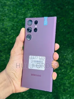 Photo - New Samsung Galaxy S22 Ultra 256 GB Bronze