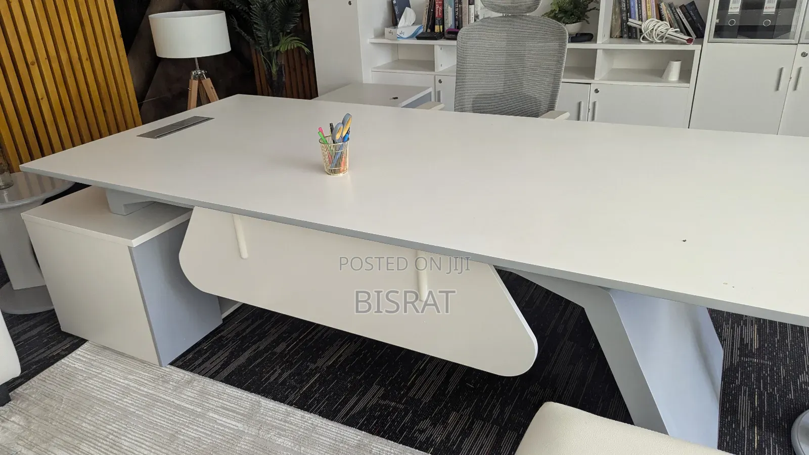 General Manager Table