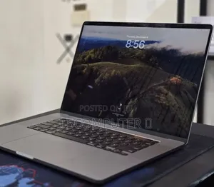 New Laptop Apple MacBook Pro 2019 16GB Intel Core I7 SSD 512GB