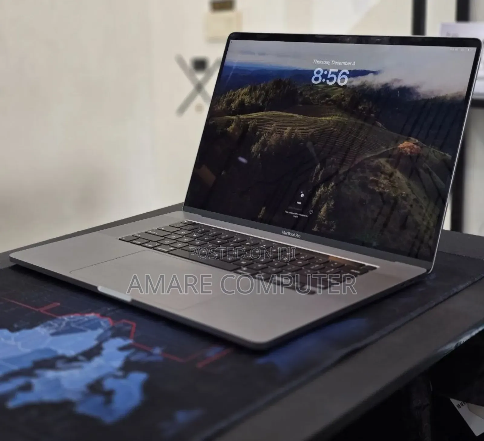 New Laptop Apple MacBook Pro 2019 16GB Intel Core I7 SSD 512GB