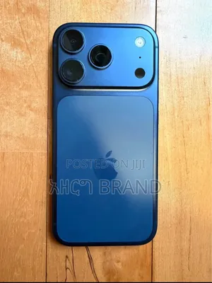 Photo - New Apple iPhone 17 Pro 1 TB Blue