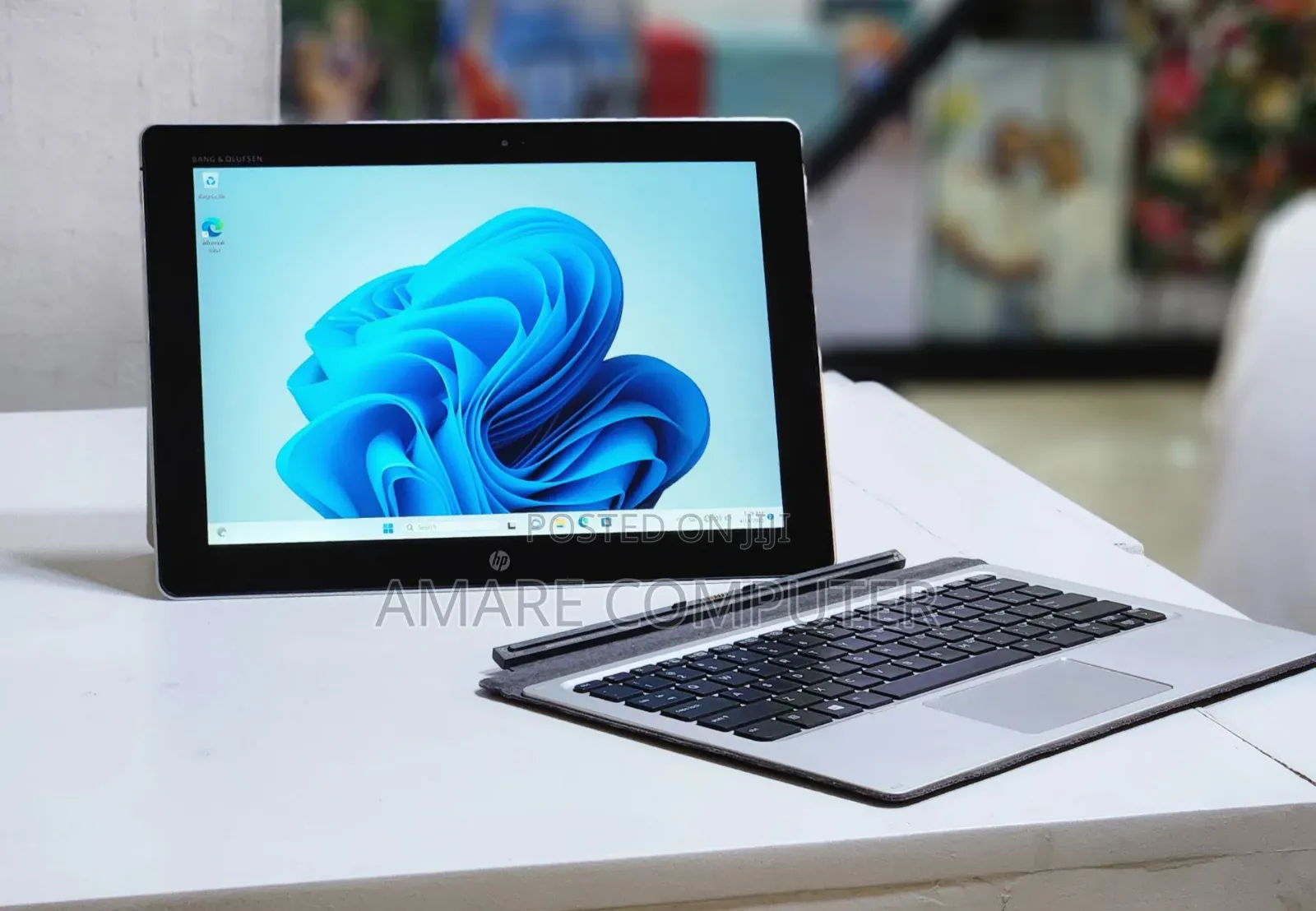 New Laptop HP Elite X2 1012 8GB SSD 256GB