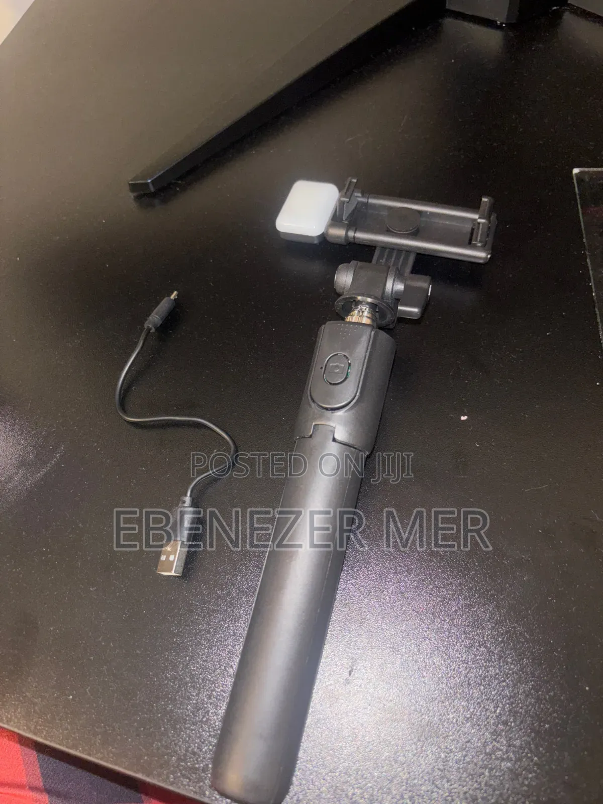 Portable Bluetooth Selfie Stick Tripod Holder With Remote