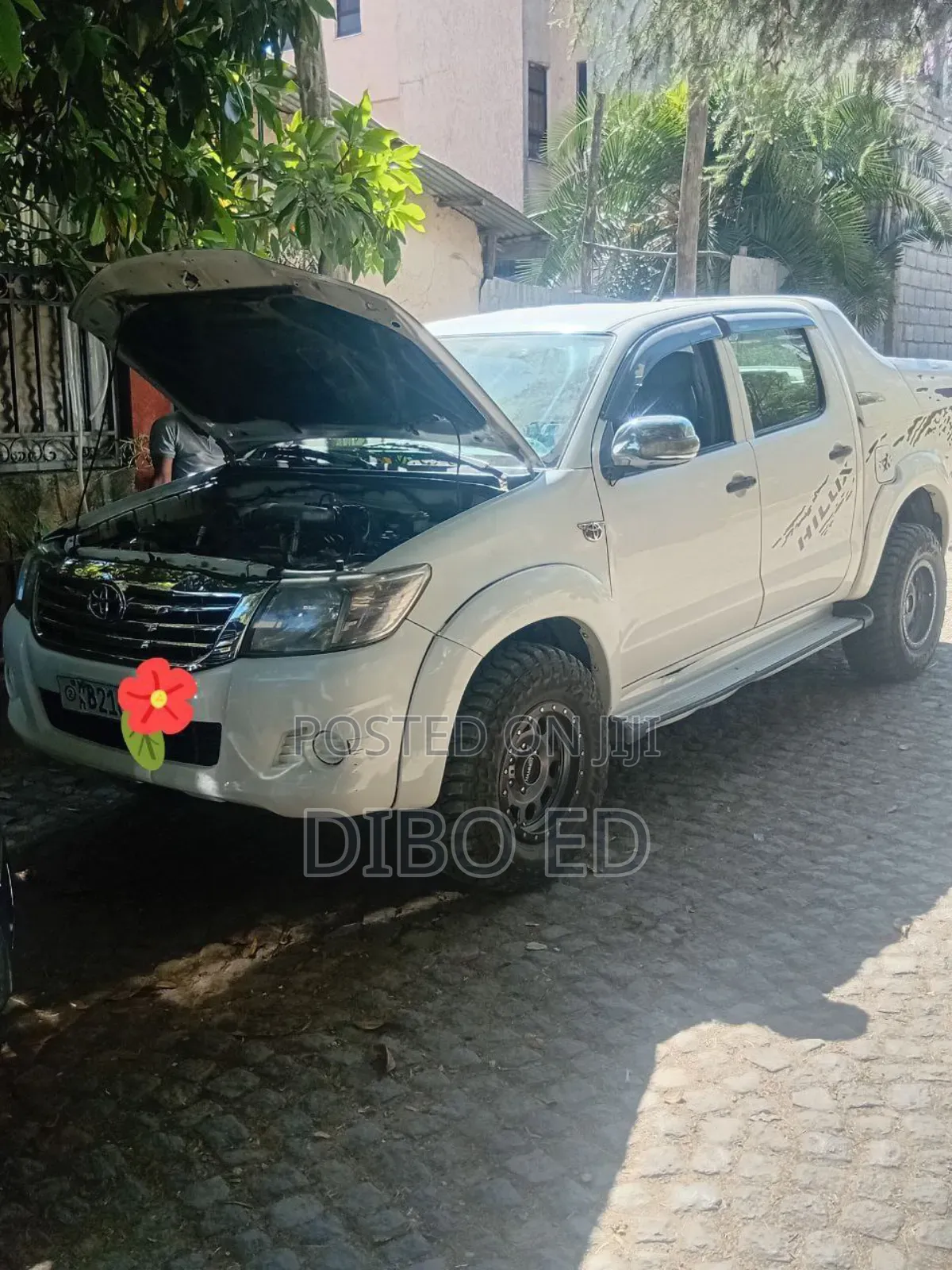 Toyota Hilux 2015 White