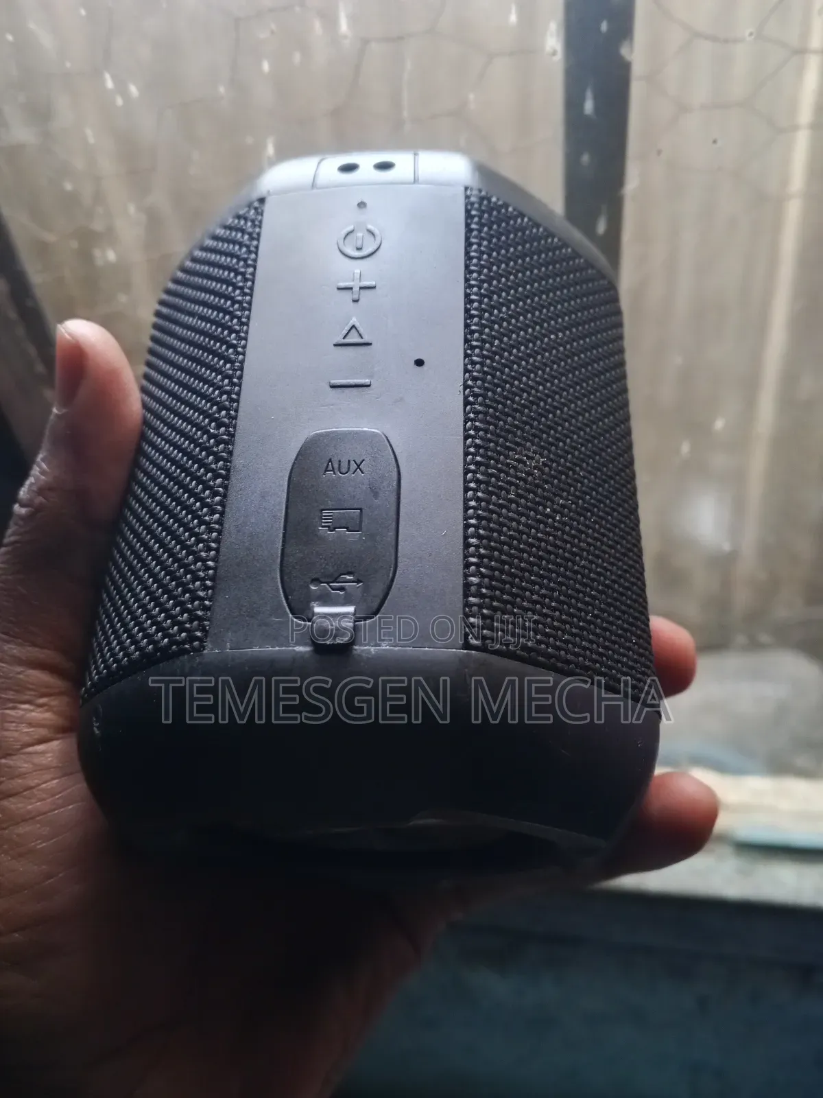 Speaker Music