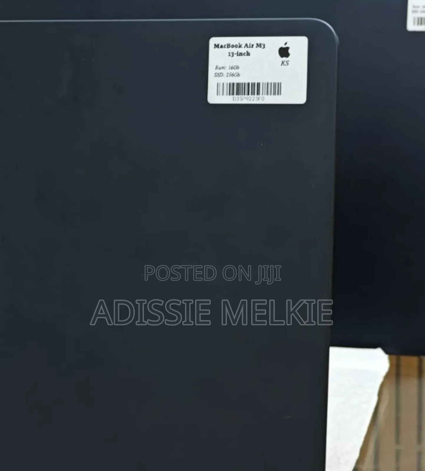 New Laptop Apple MacBook Air 2024 M3 13-Inch 16GB Apple M3 SSD 256GB