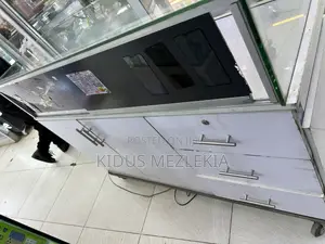 Display 1.60 M Le SLK Bet