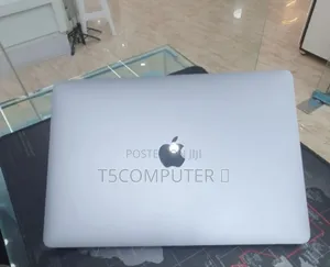 New Laptop Apple MacBook Pro 2022 M2 8GB Apple M2 SSD 256GB