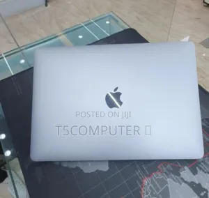 New Laptop Apple MacBook Pro 2022 M2 8GB Apple M2 SSD 256GB