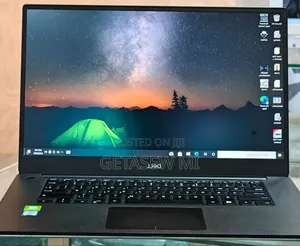 Photo - New Laptop Dell Precision 5540 16GB Intel Core I9 SSD 512GB
