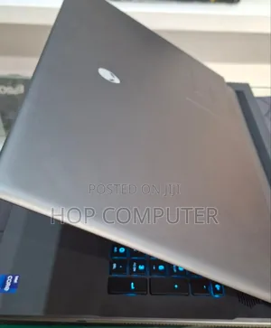 New Laptop Alienware M17x R2 32GB Intel Core I9 SSD 1T