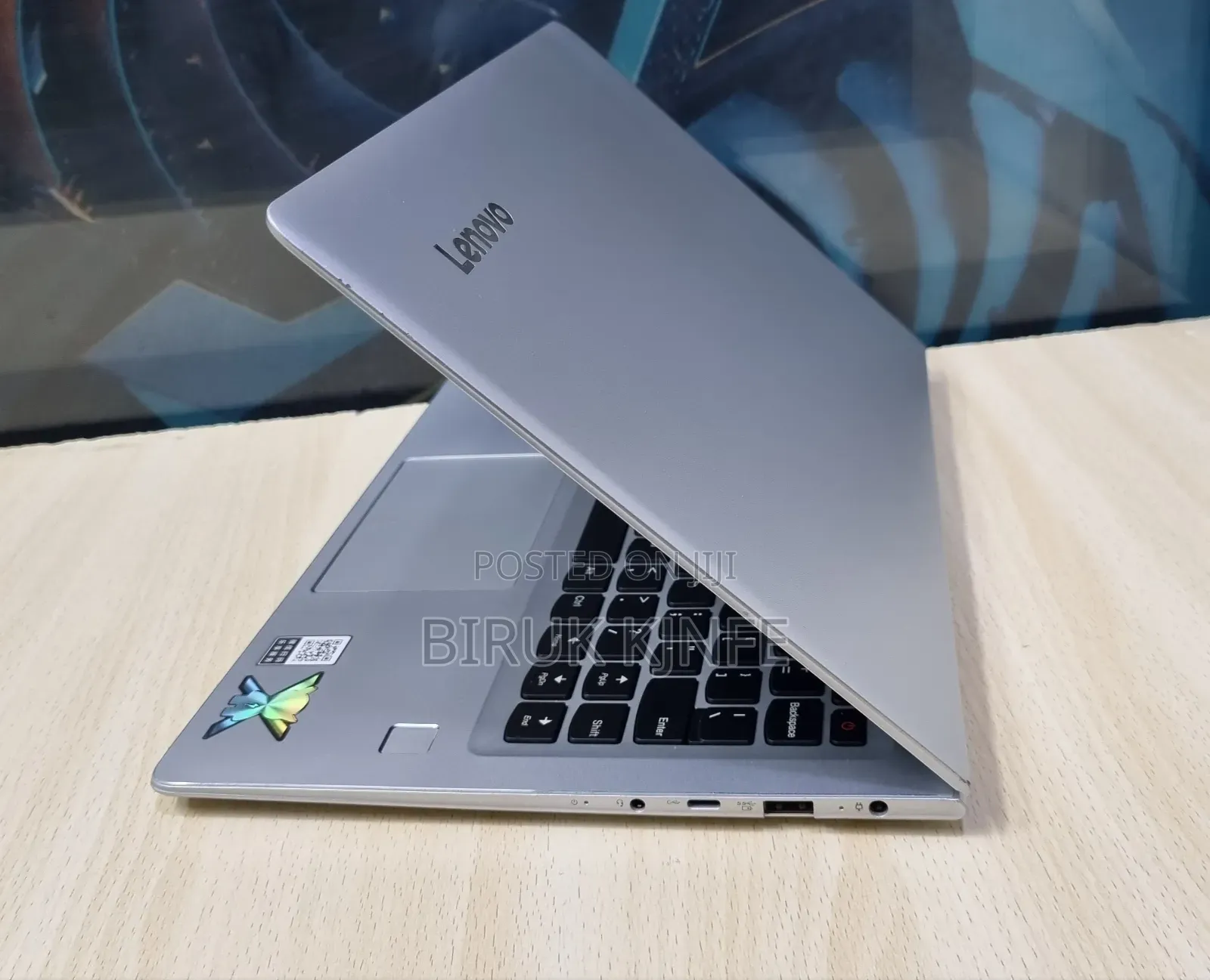 New Laptop Lenovo Ideapad 3 8GB Intel Core I7 SSD 256GB