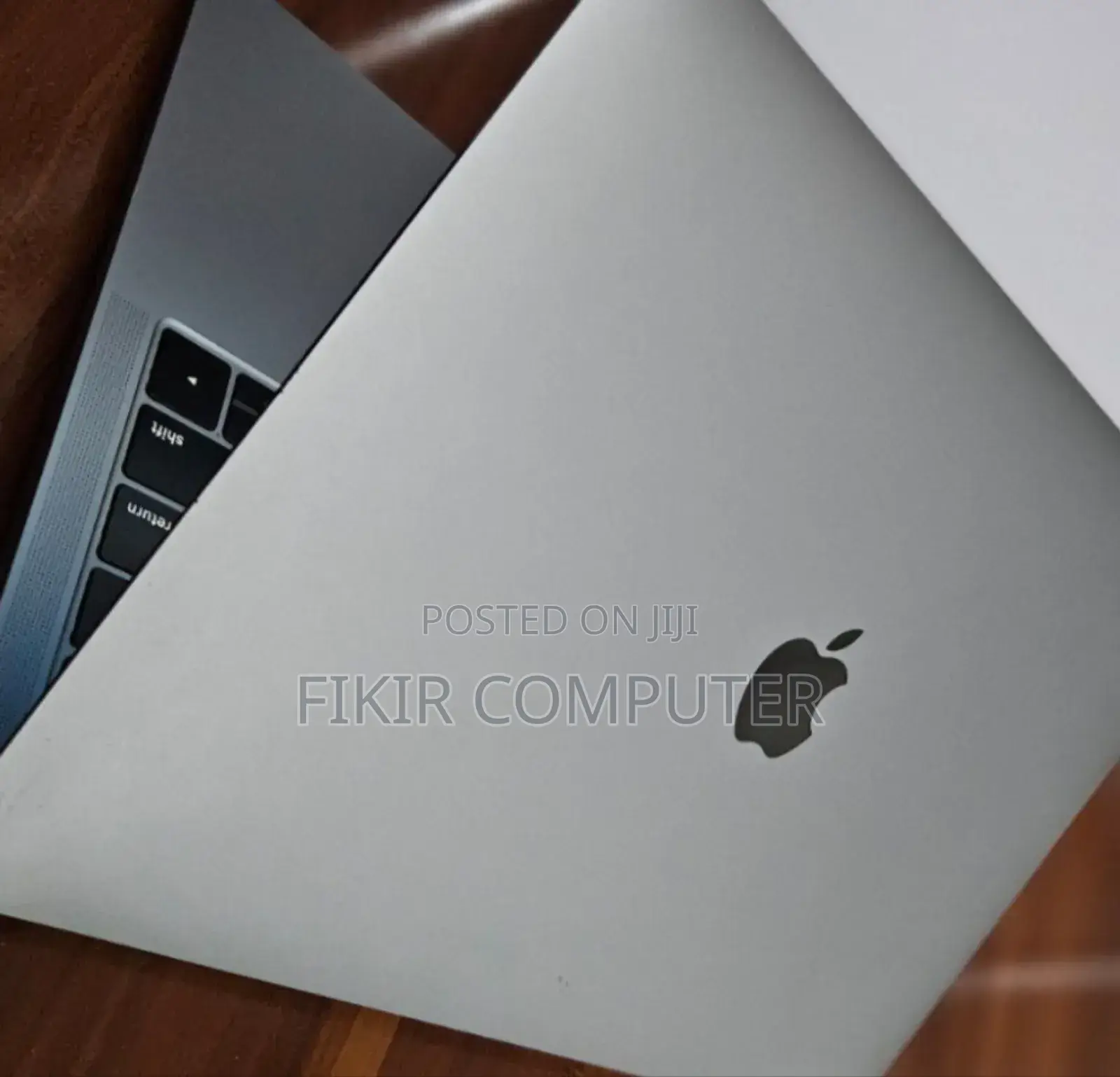 New Laptop Apple MacBook Air 2019 8GB Intel Core I5 SSD 128GB