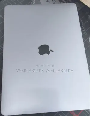 New Laptop Apple MacBook Pro 2022 M2 8GB Apple M2 SSD 256GB