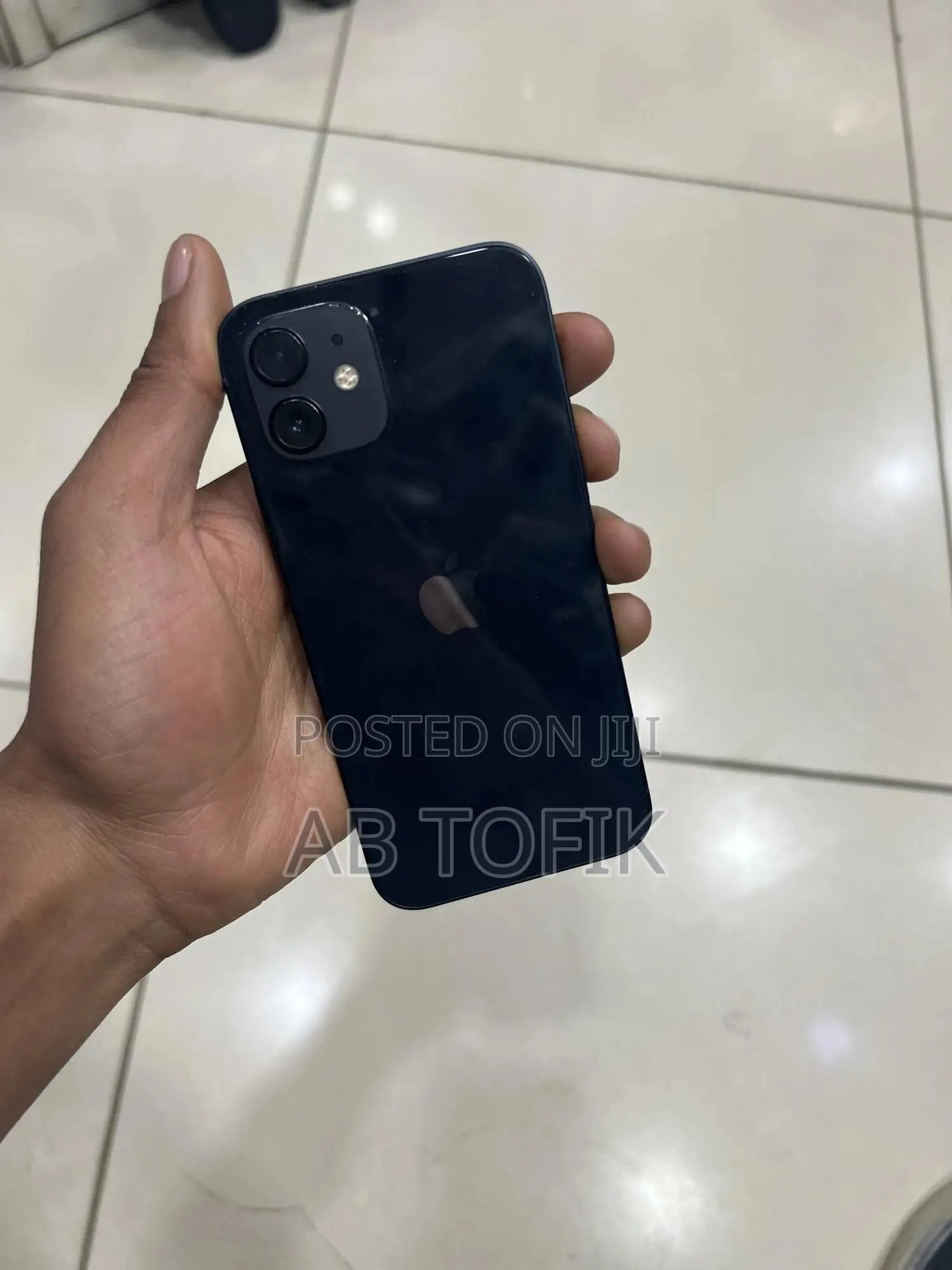 New Apple iPhone 12 64 GB Blue