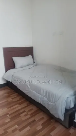 •የቤቱ ስፋት፣ 145ካሜ •ባለ 3 መኝታ •ቤቱ የ