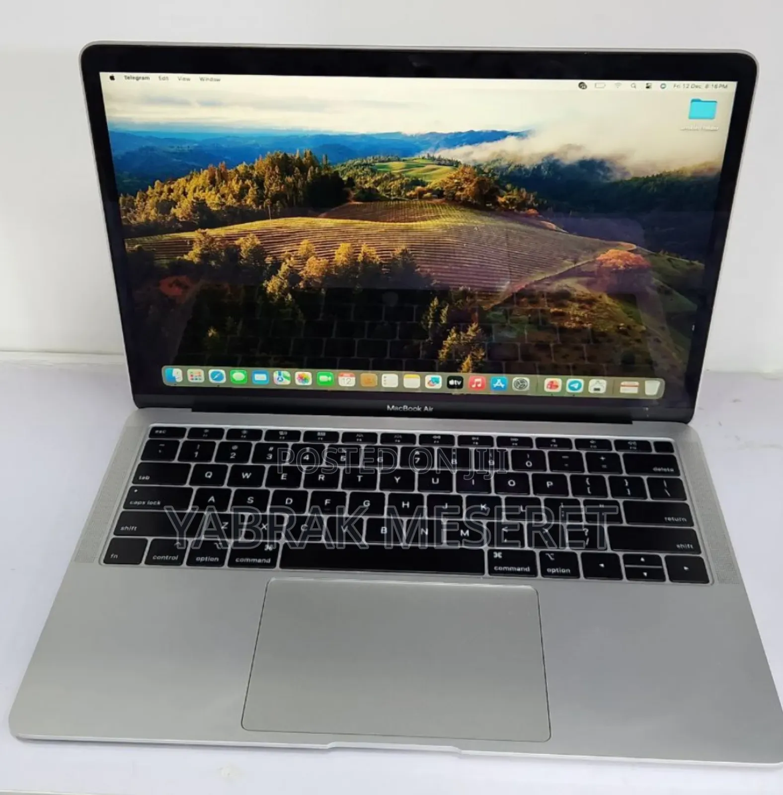 New Laptop Apple MacBook 2019 8GB Intel Core I5 SSD 256GB