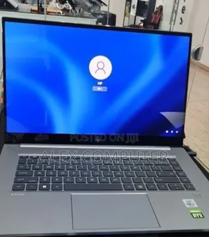 New Laptop HP Zbook Studio G7 16GB Intel Core I7 SSD 1T