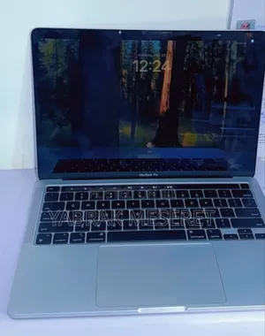 Photo - New Laptop Apple MacBook Air 2022 M2 8GB Apple M2 SSD 256GB