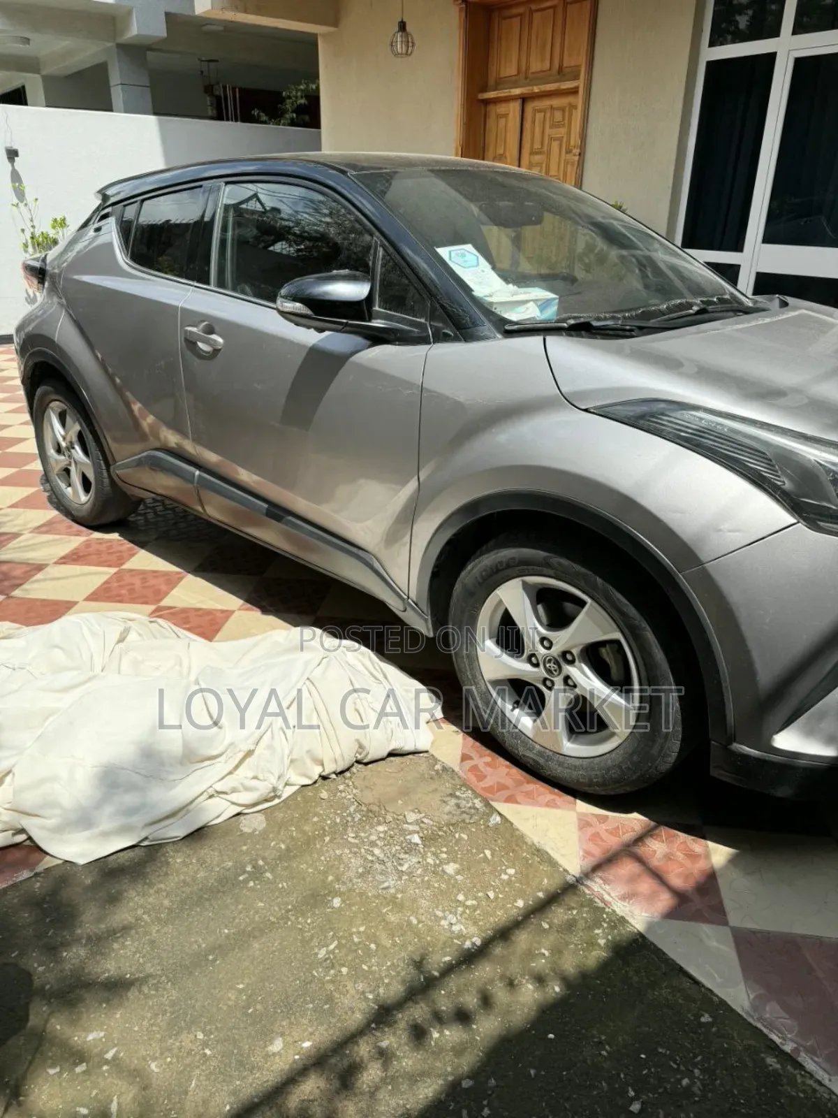 Toyota C-HR 2020 Gray