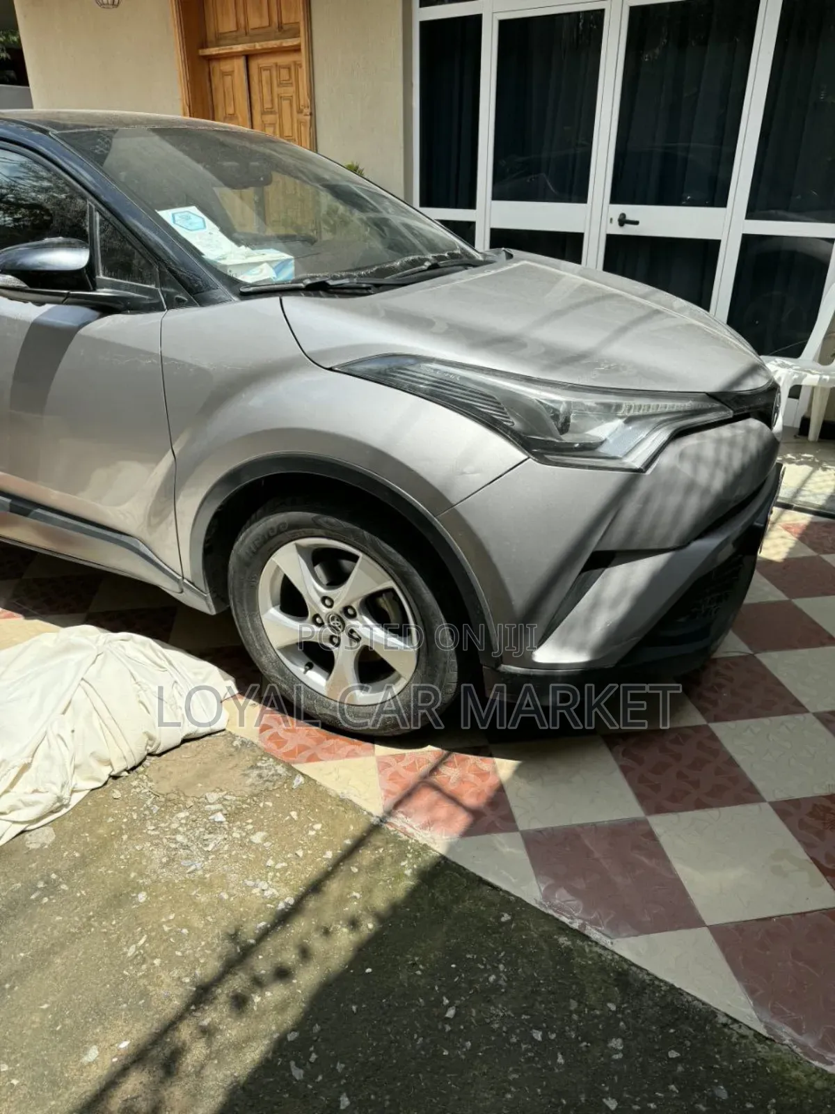 Toyota C-HR 2020 Gray