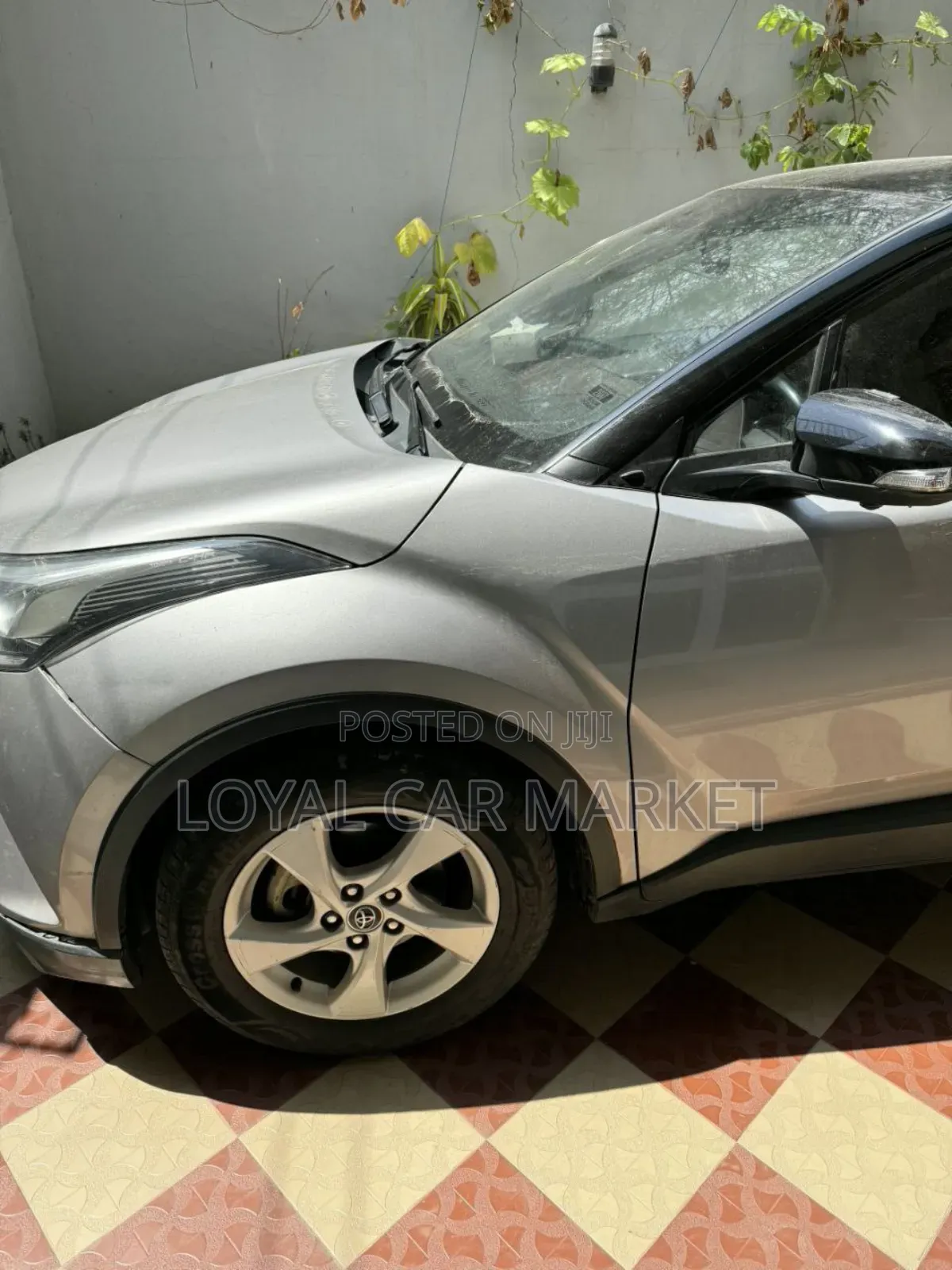 Toyota C-HR 2020 Gray