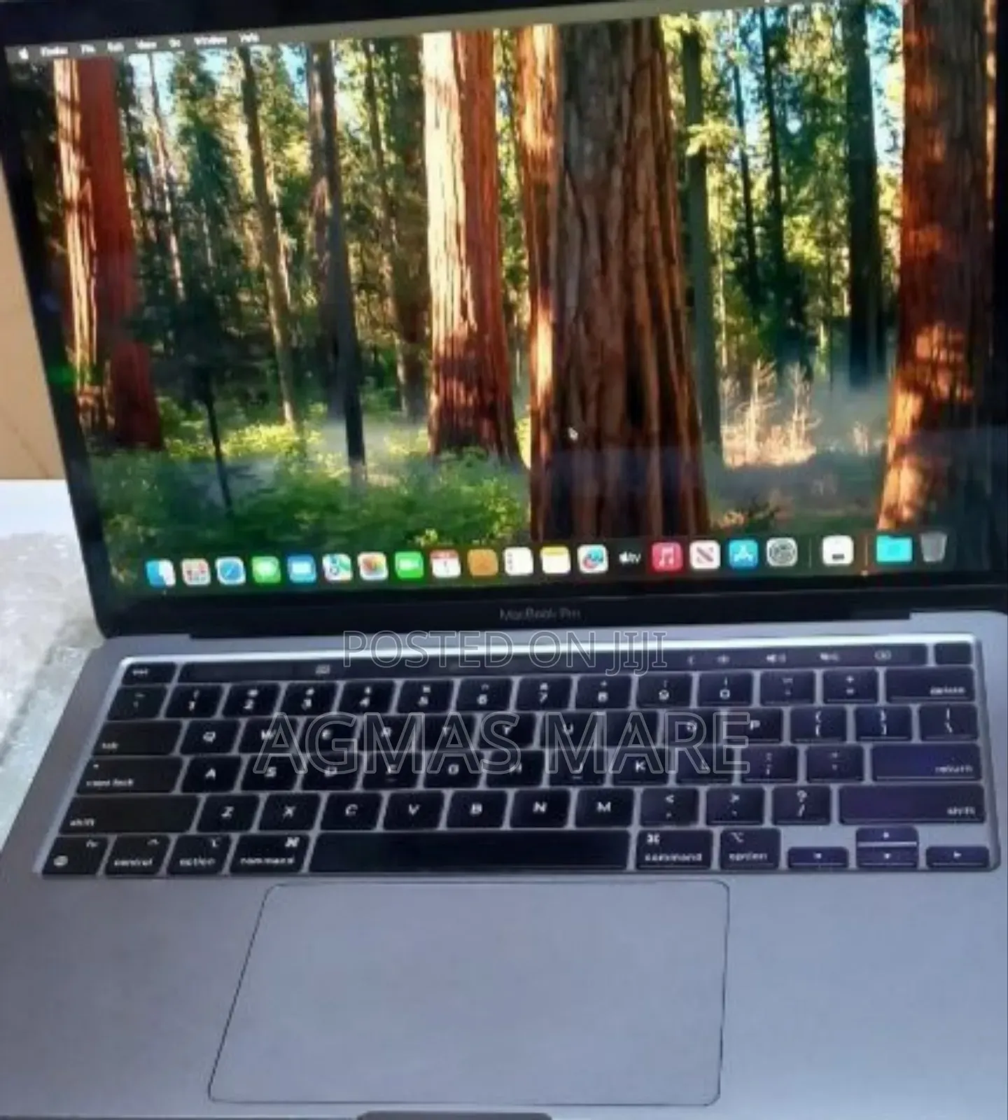 New Laptop Apple MacBook Pro 2020 M1 8GB Apple M1 SSD 256GB