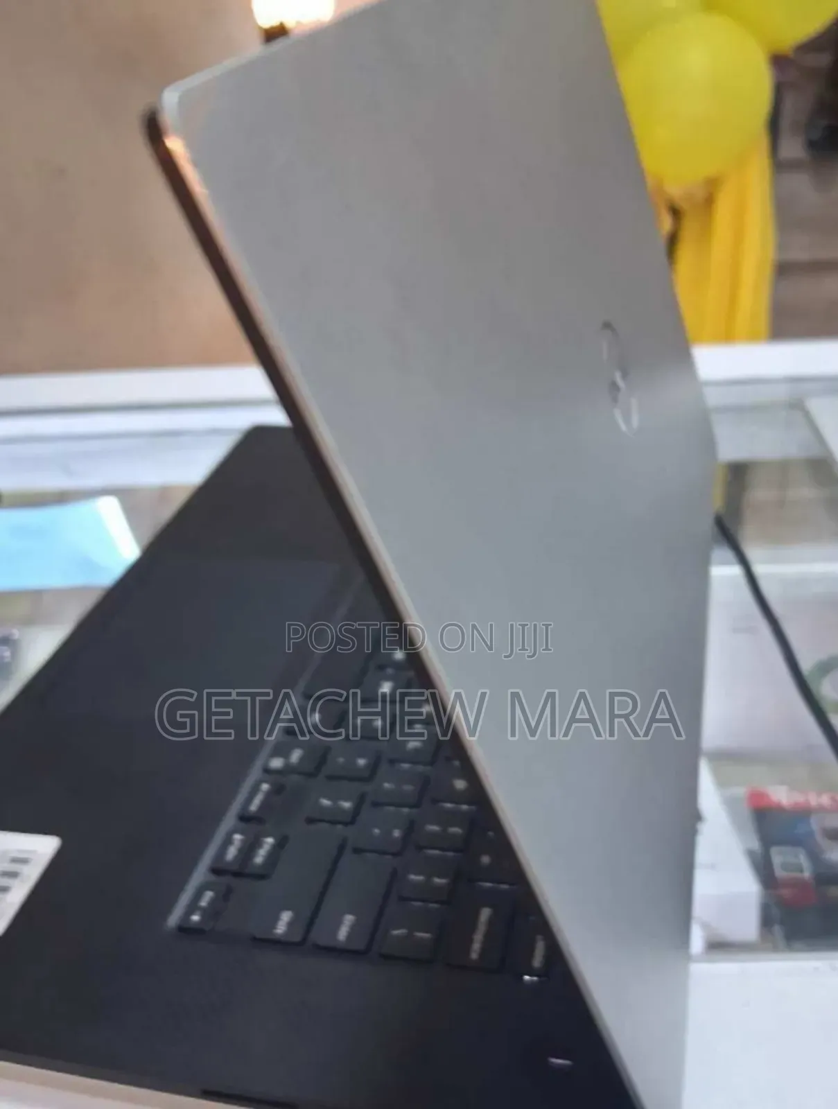 New Laptop Dell Precision 5540 16GB Intel Core I7 SSD 512GB