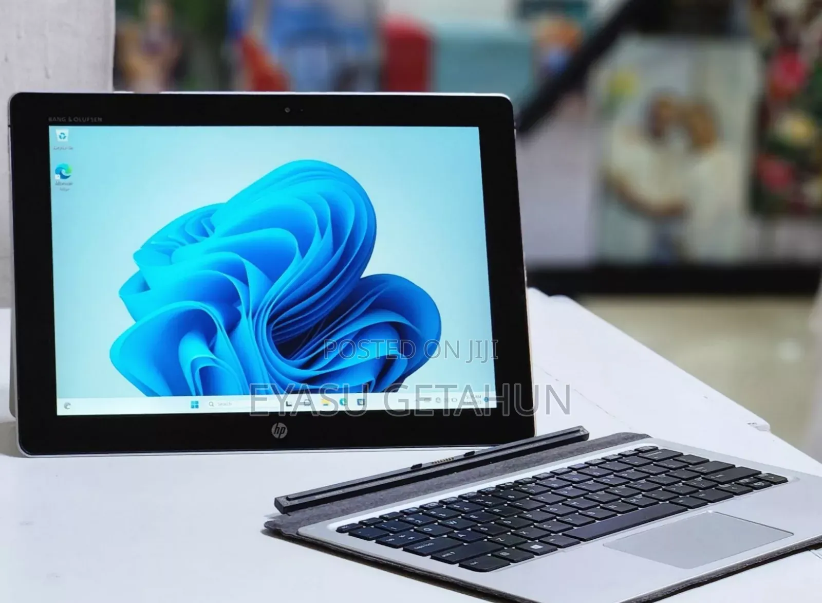 New Laptop HP X2 8GB Intel Core 7 SSD 256GB