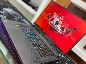 New Laptop Asus ROG Strix G15 16GB Intel Core i9 SSD 1T