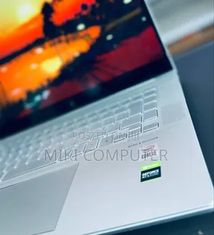 New Laptop HP Envy 15 16GB Intel Core I9 SSD 512GB