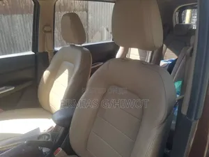 New Wuling Hongguang S 2022 Brown