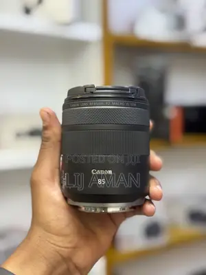 Photo - Canon Rf 85mm Lens