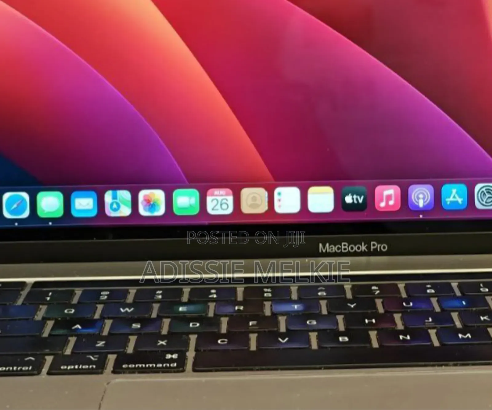 New Laptop Apple MacBook Pro 2019 16GB Intel Core i7 SSD 512GB