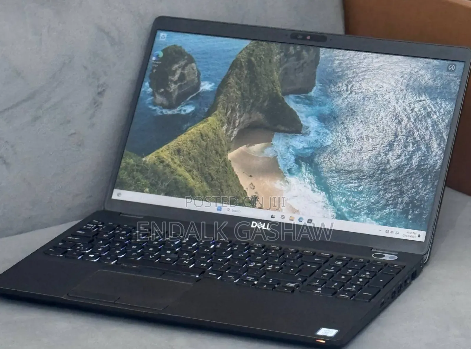 New Laptop Dell Latitude 5310 16GB Intel Core I7 SSD 256GB