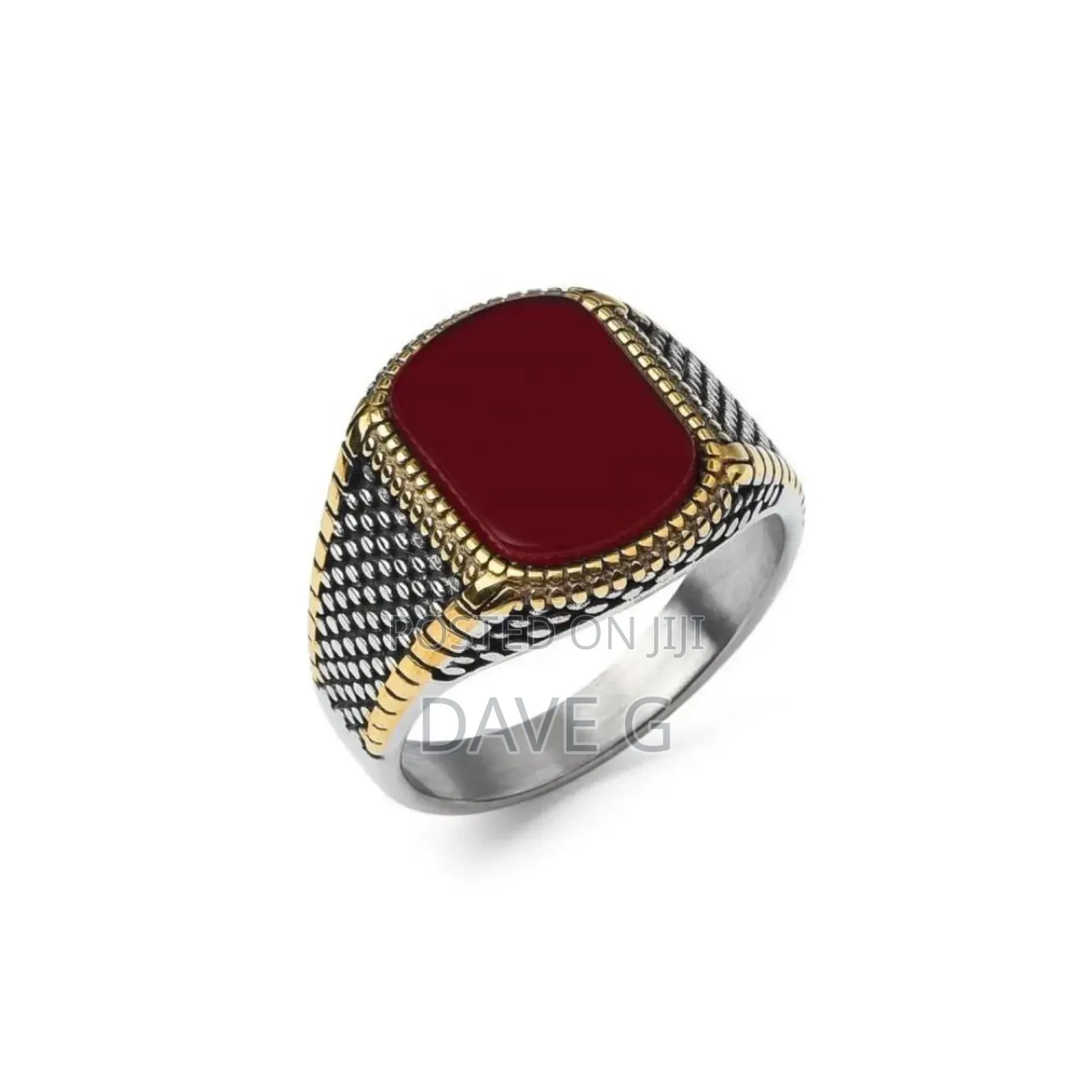 A Men's Vintage-Style Ring Featuring a Rectangular Red a Gold-Plated