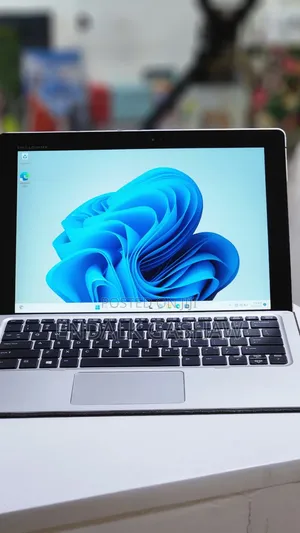 New Laptop HP Elite X2 1012 8GB SSD 256GB