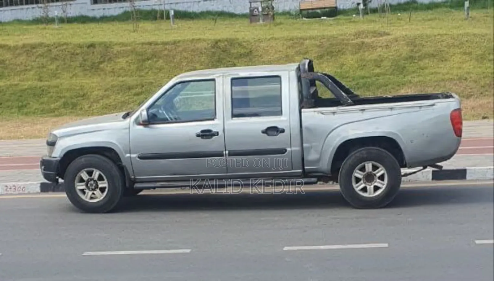 Mitsubishi L200 2012 Gray