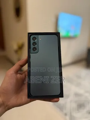 Photo - New Samsung Galaxy S22+ 5G 256 GB Black