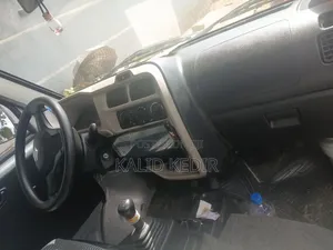 Suzuki Eeco 2025 Silver